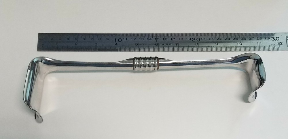 CARSTENS  RETRACTOR STAINLESS