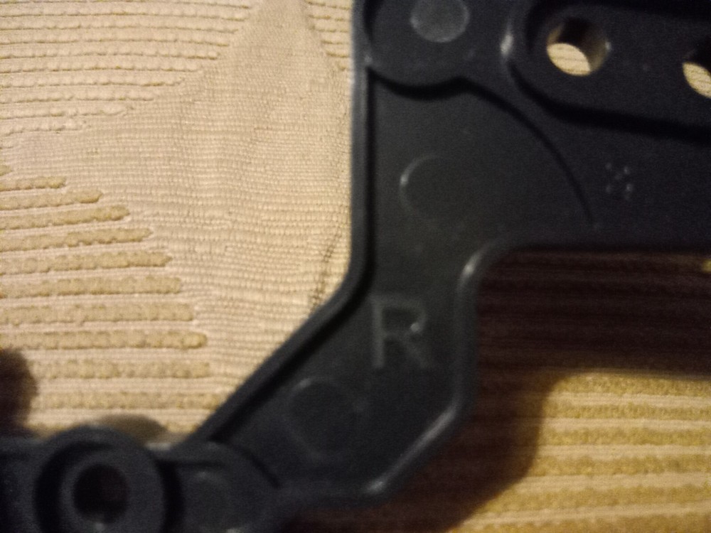 Unknown Car CD Changer LV20737 Right bracket plastic