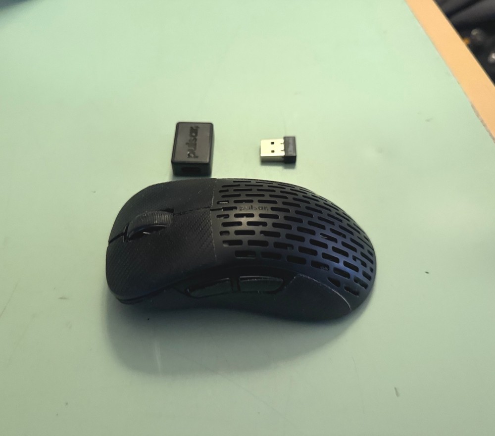 Pulsar Xlite V2 Mini Wireless Gaming Mouse - Black