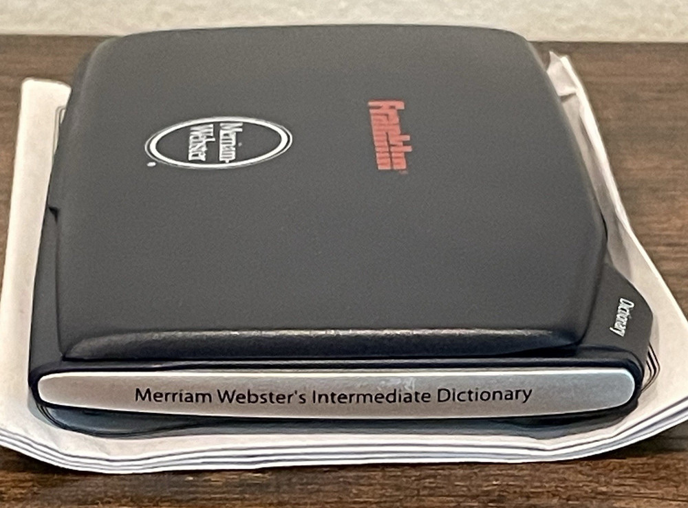 Franklin Intermediate Dictionary Spell Correction Merriam Webster MWD-465 TESTED