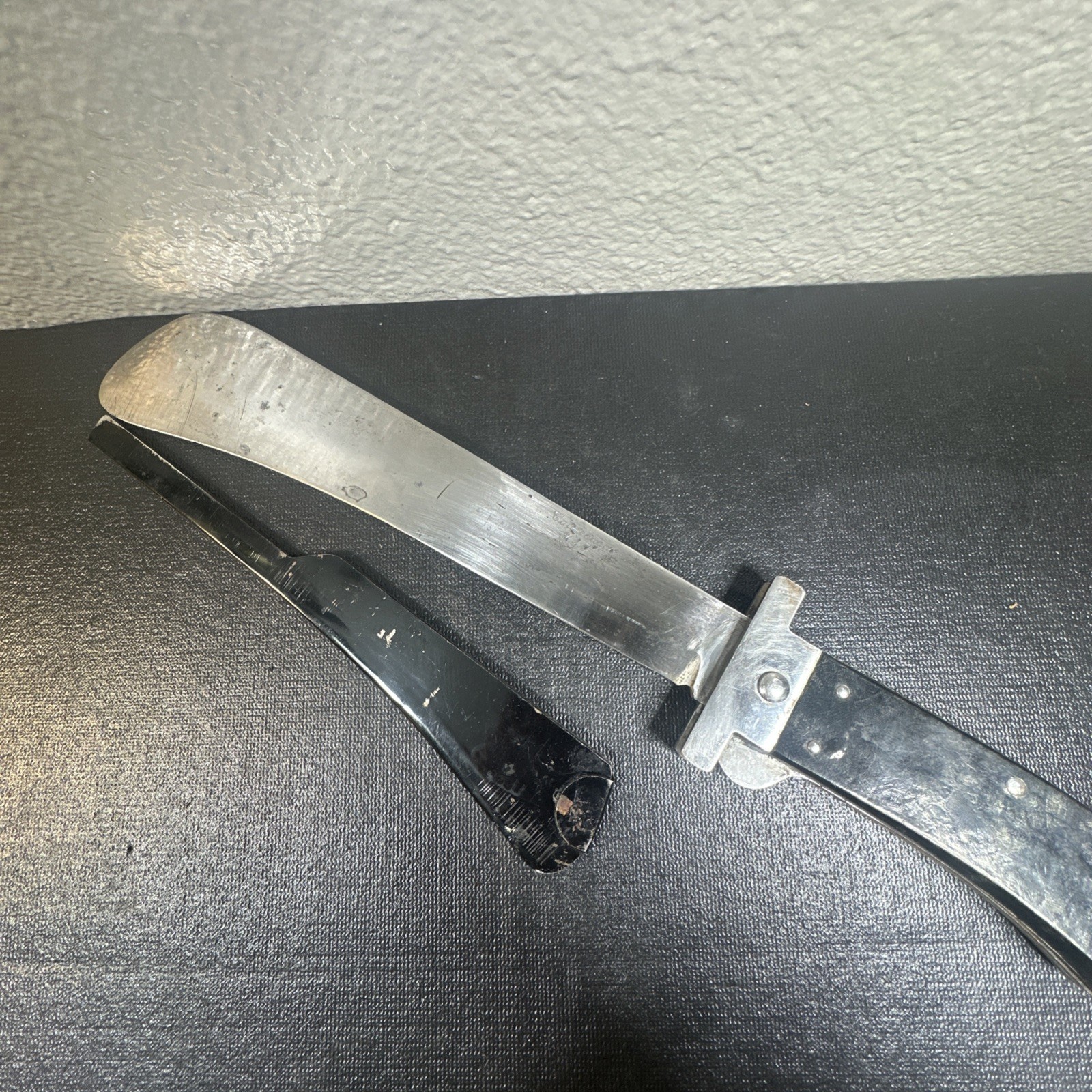 WWII US AAF Cattaraugus U.S.A.Folding Survival Machete Pilots Bolo W/guard