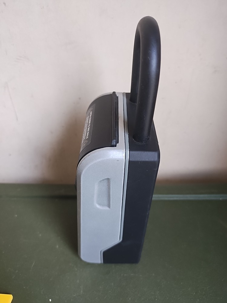 Master Lock Portable Combination Lock Box 5480D (No Code) Holds 10 Keys