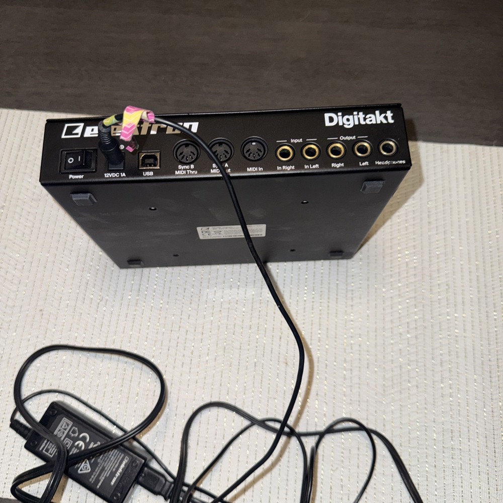 Elektron Digitakt 1 8-Track Drum Sampler W/ Power Supply
