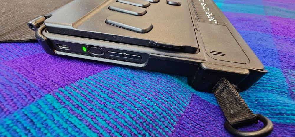 Braillenote Touch Plus + 18 Notetaker Practically New in Humanware Box Tested!