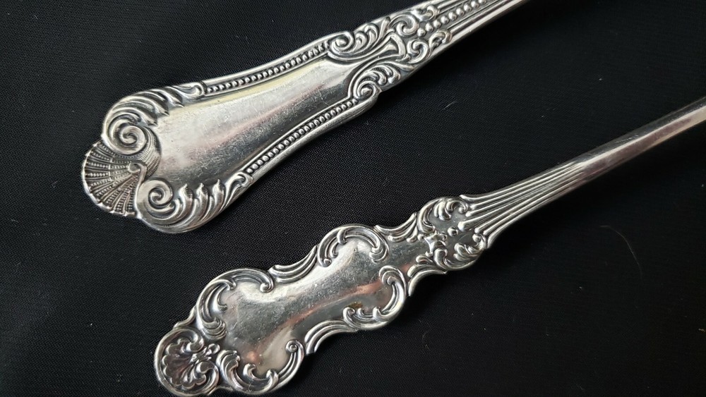 Vintage Rogers Large Serving Forks Victorian Silverplate Flatware (2)
