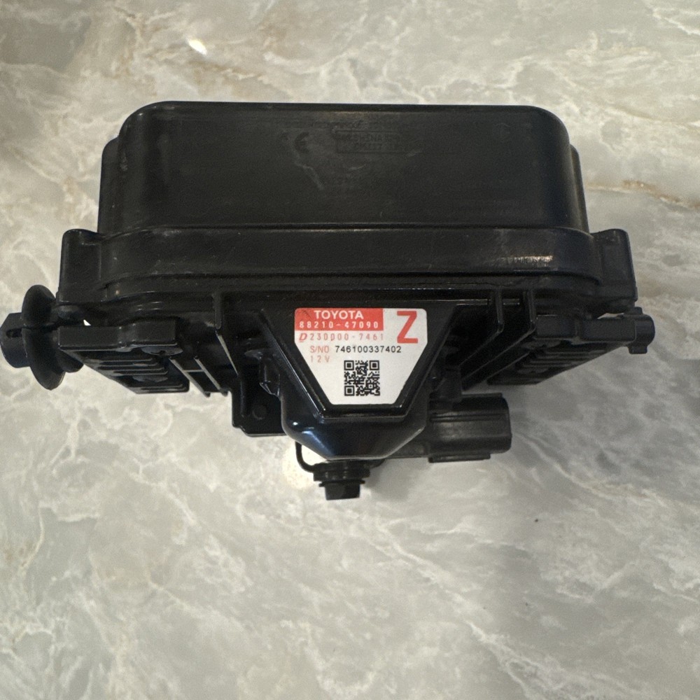 Toyota Radar Sensor Cruise Module OEM 88210-47090