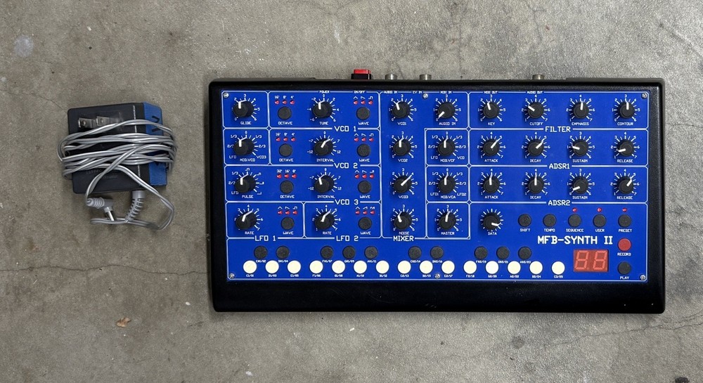 MFB Synth II - Analog Monosynth
