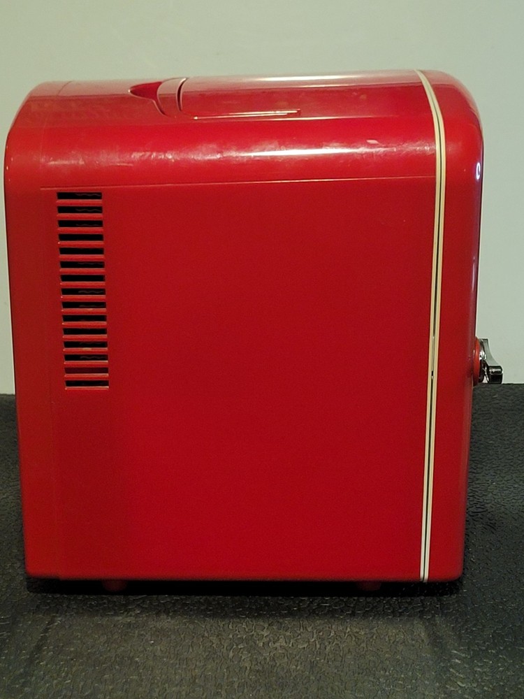 Frigidaire & Thermoelectric Refreshing Ice Cold Drinks Mini-Refrigerator's (2)