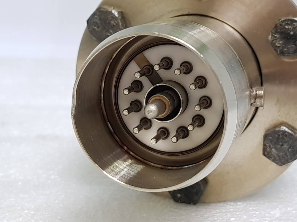 Spectra Microvision Plus LM501-96425-1D1 Analyzer