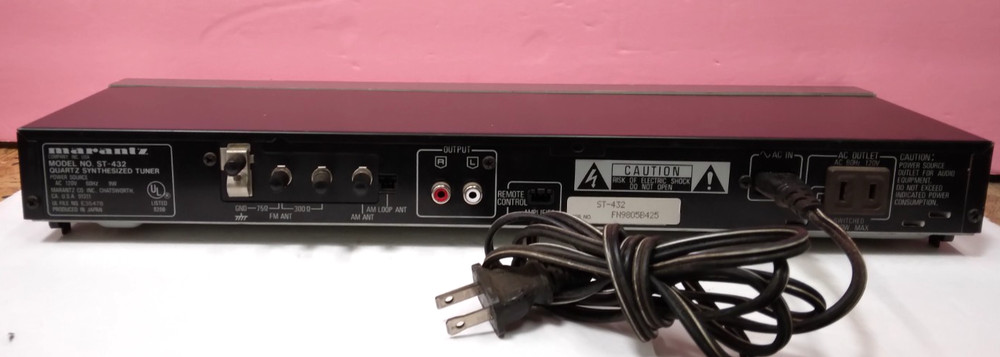 WORKING MARANTZ QUARTZ SYNTHESIZED TUNER MODEL#ST-432