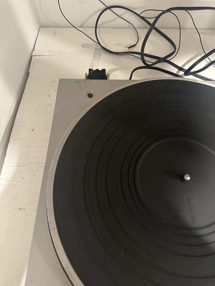 Serviced Technics SLD1 W/ Dustcover