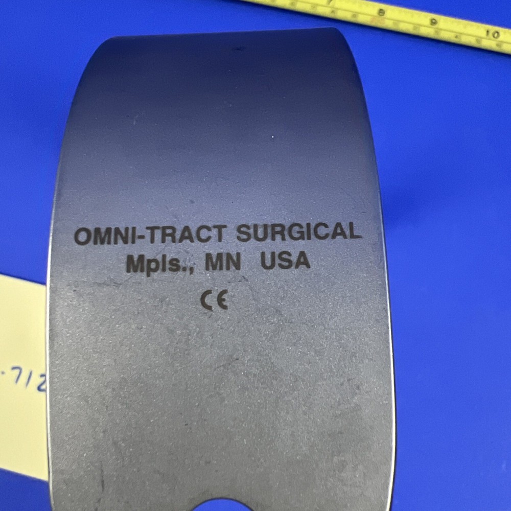 Omni Tract Swivel Retractor Blade