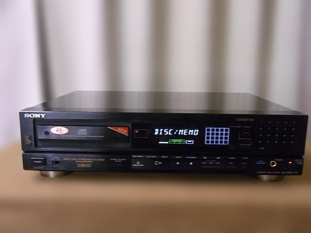 SONY CDP-228ESD CD Compact Disc Player Maintenance completed Tested