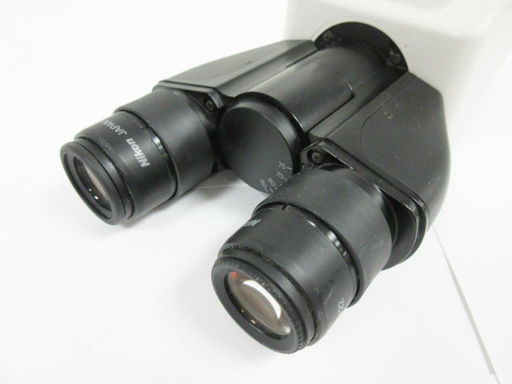 NIKON MICROSCOPE BINOCULAR HEAD ADJUSTABLE 2X CFI 10X/22 OPTICS ECLIPSE