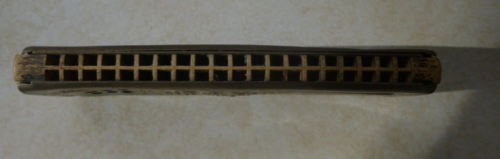 Harmonica ECHO M HOHNER GERMANY (H) BIIG SIZE WITH TWO ROW FROM EACH SIDE
