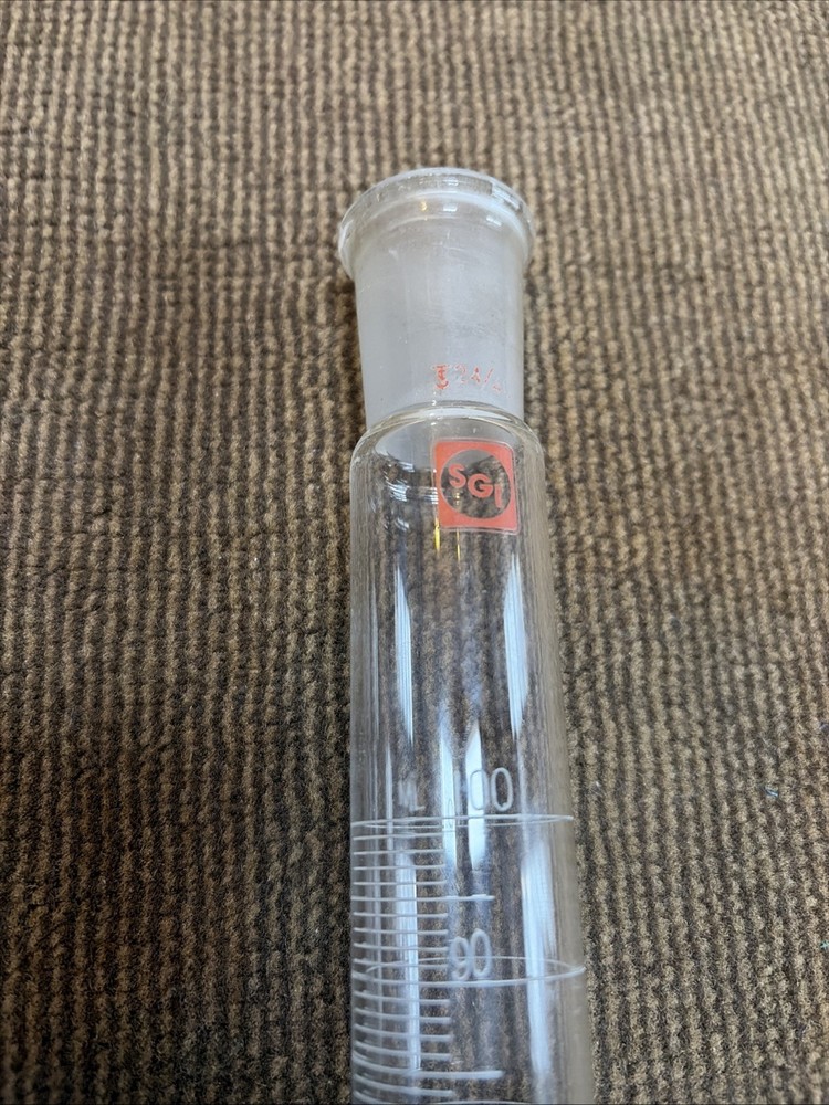 100 ml graduated cylinder