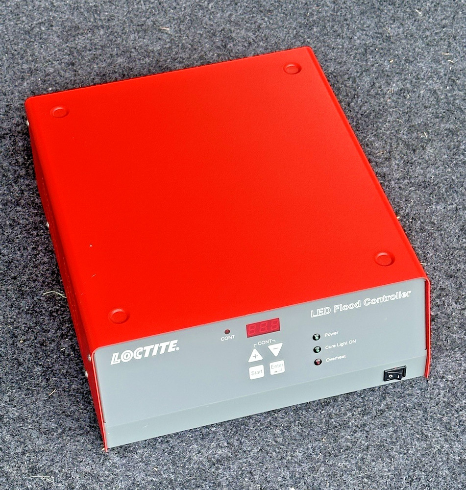 LOCTITE 97104 / 97104 LED Flood System Controller 90-260v