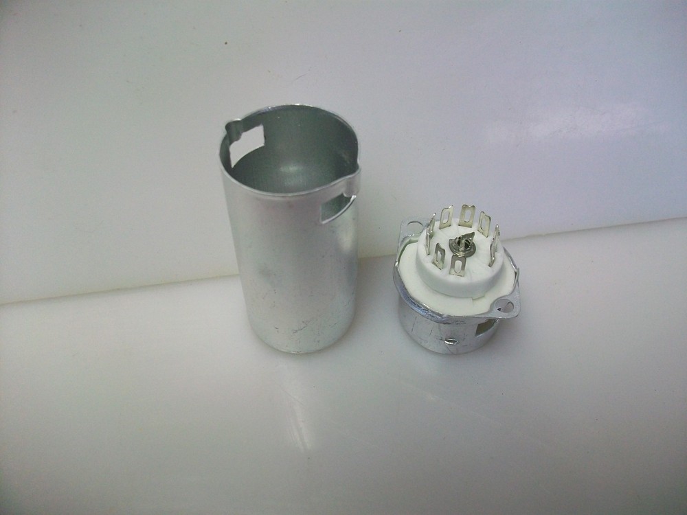 CERAMIC 9 PIN TUBE SOCKET AND SHIELD