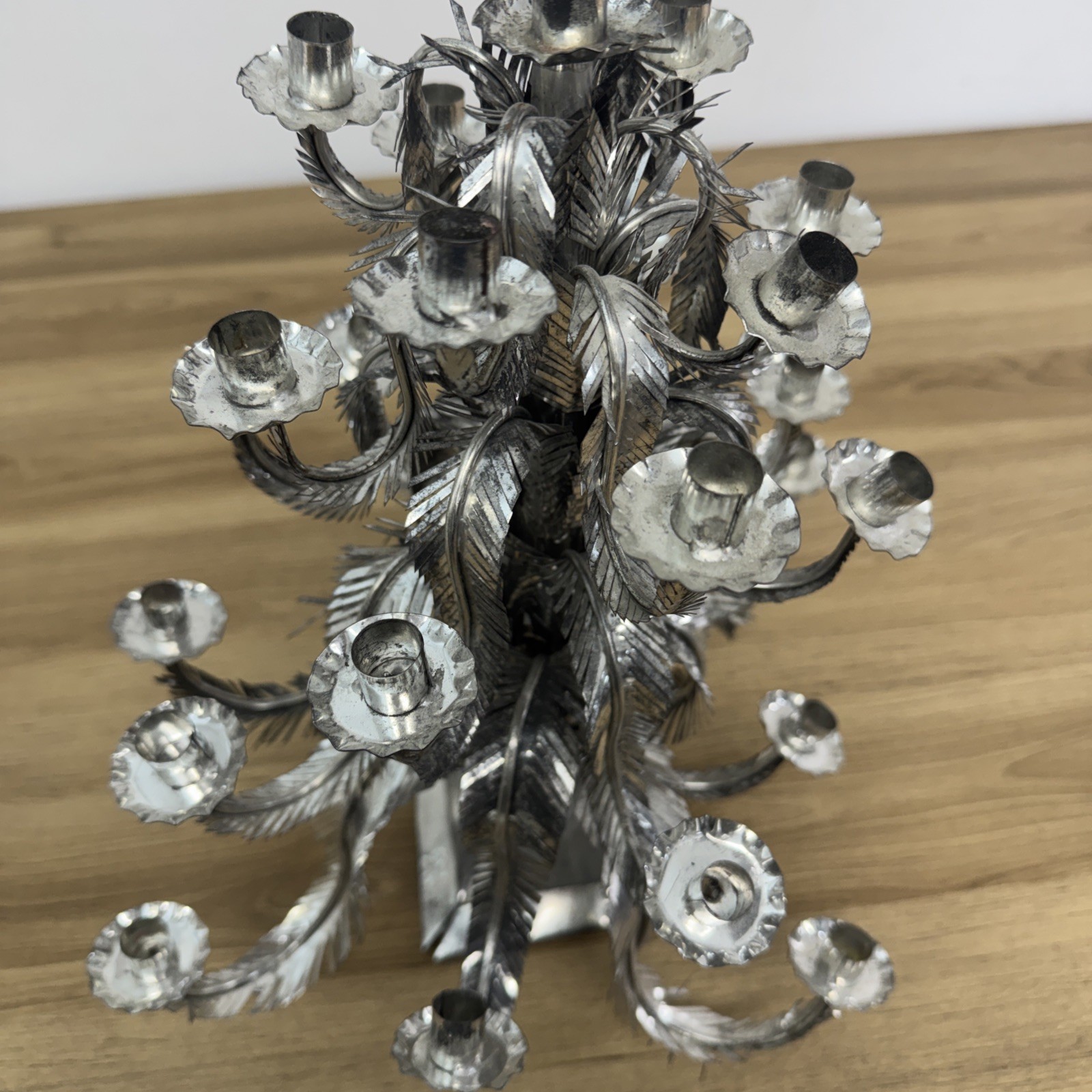 Elegant Rare Mexico Tin Art 25 FEATHER Candelabra Christmas Tree