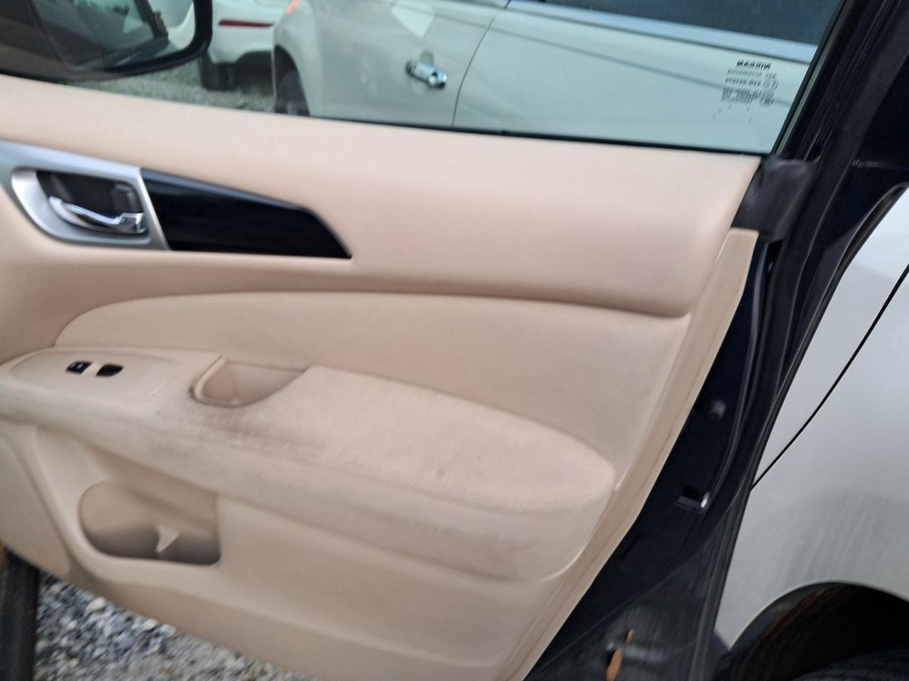 PATHFINDR 2015 Glove Box 4903020