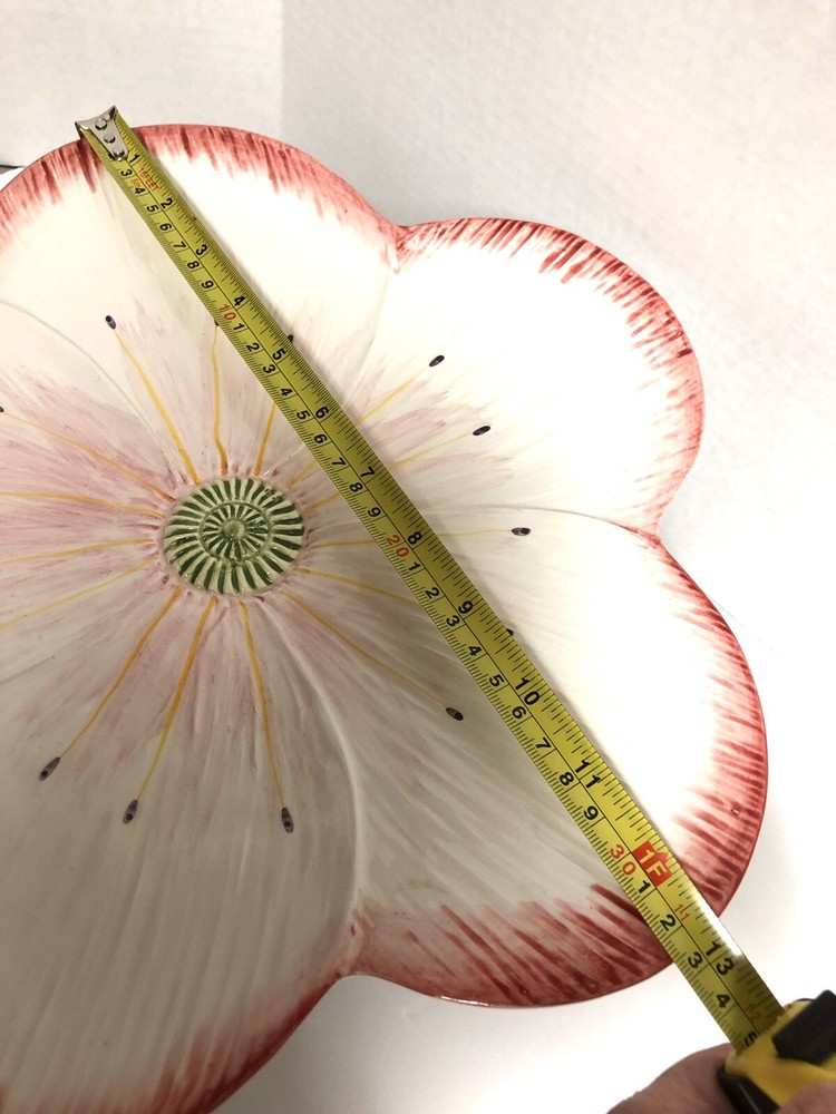 Ladybug Cake Stand. Flower Shape. Made In Italy.