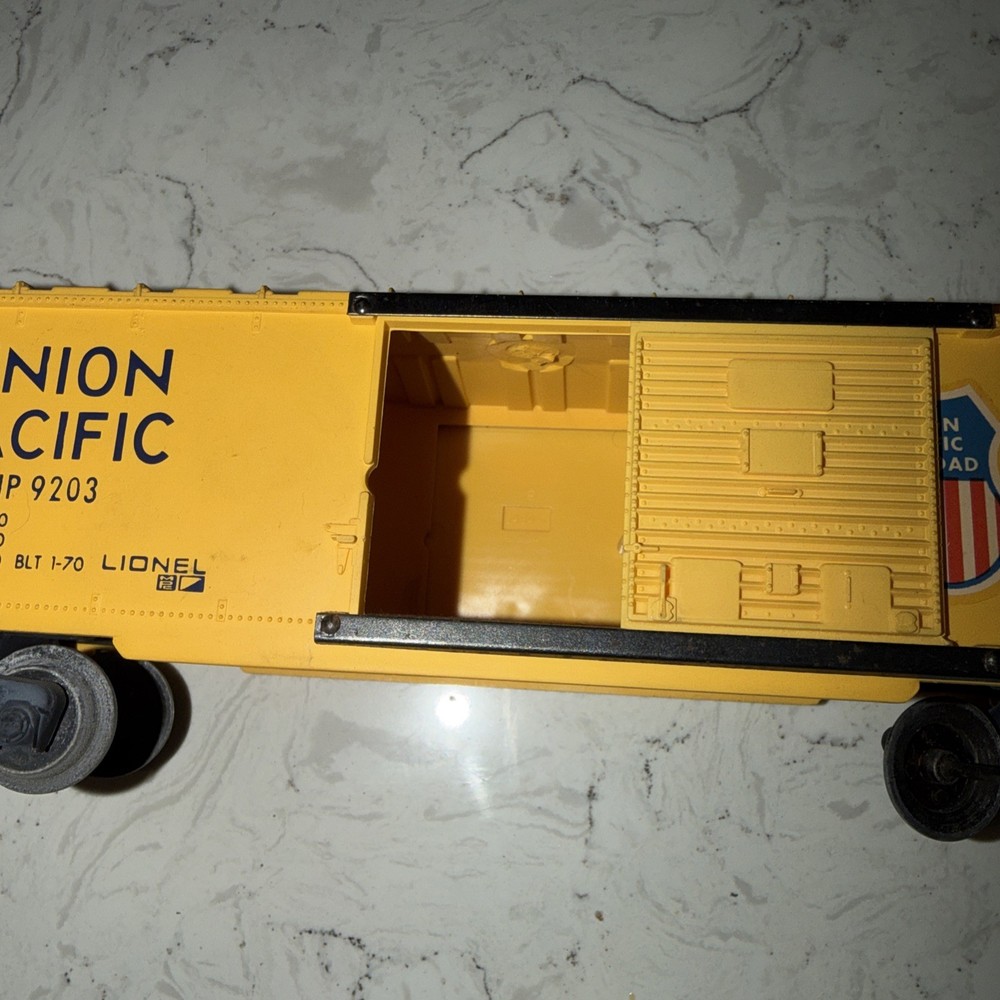 Lionel UP 9203