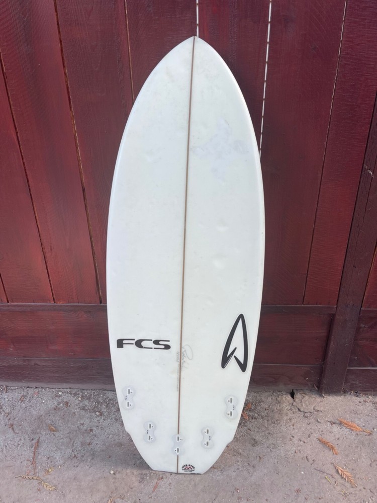 4’10 Roberts Mutant surfboard