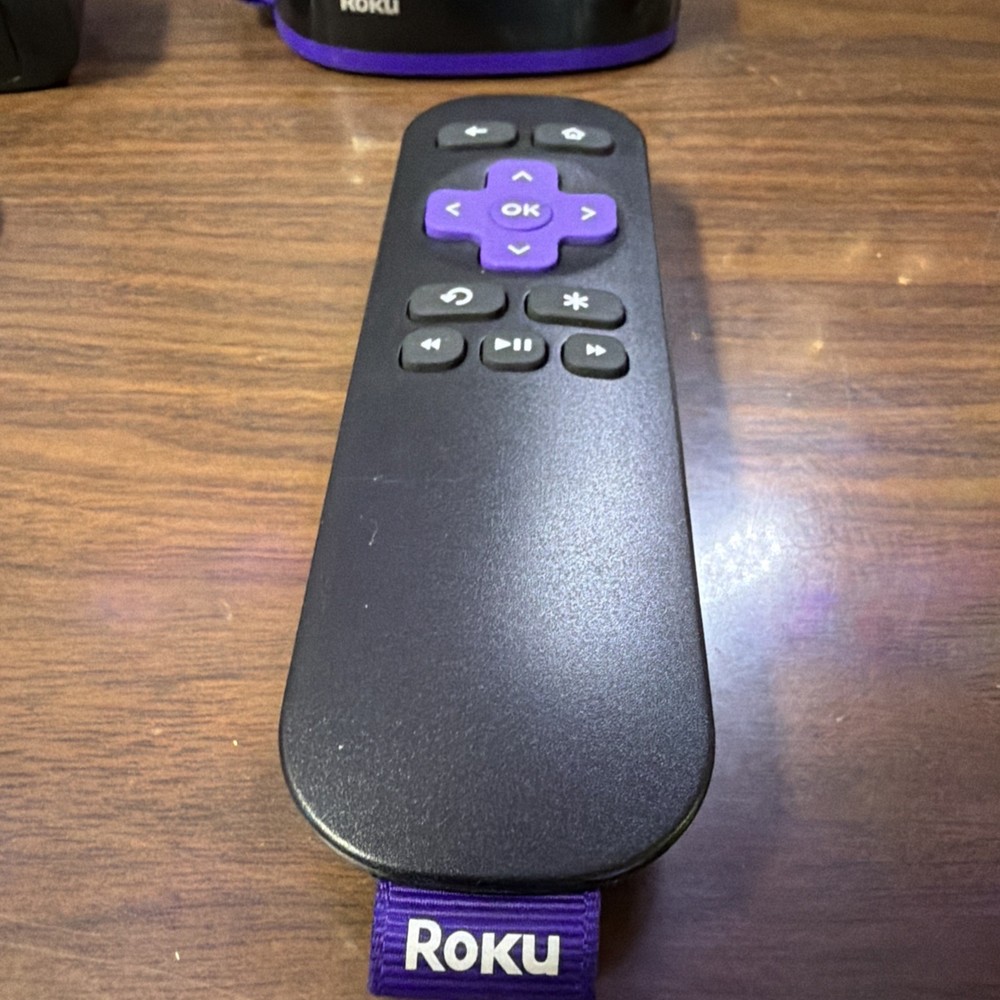 Roku 2500X, HD & Power Adapter & Remote Control
