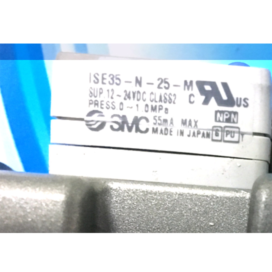 SMC ISE35-N-25-M Pressure Switch New