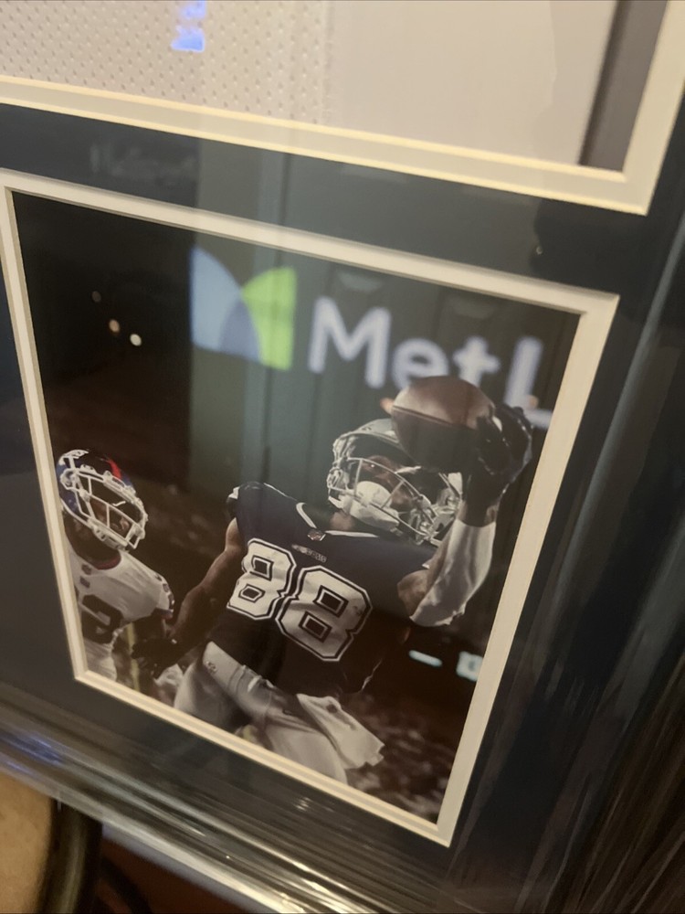 CeeDee Lamb authentic autograph framed jersey COA Cowboys