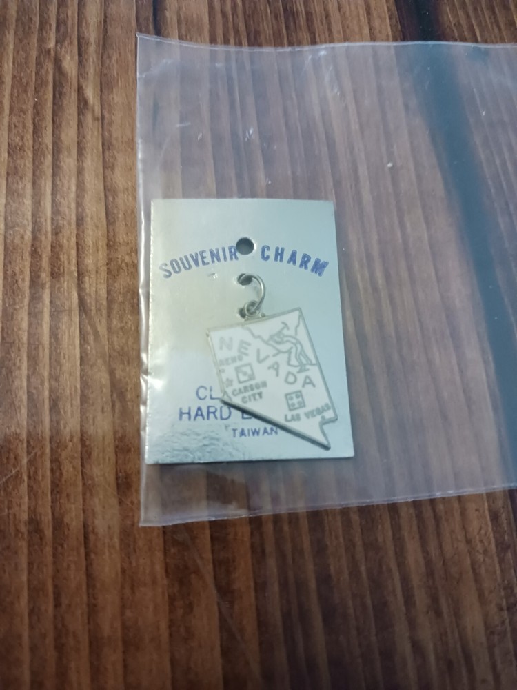Nevada Souvenir Charm White Enamel