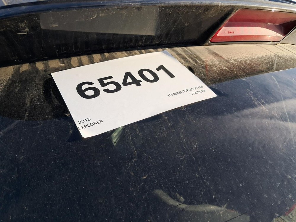 2015 Ford Explorer 8 Screen Display - Used, No Anti-Theft Code, Reprogram Needed