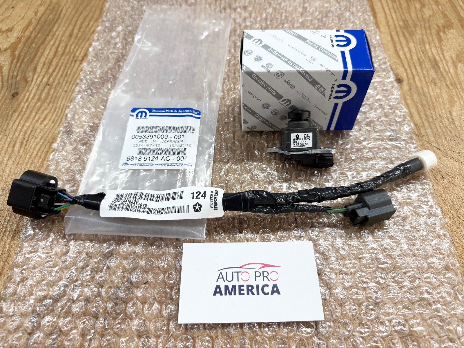 REAR BACK UP CAMERA + HARNESS for 2013-2024 DODGE RAM 1500 2500 3500 OEM MOPAR