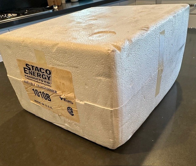 Staco energy variable transformer 1010b NEW UNOPENED BOX