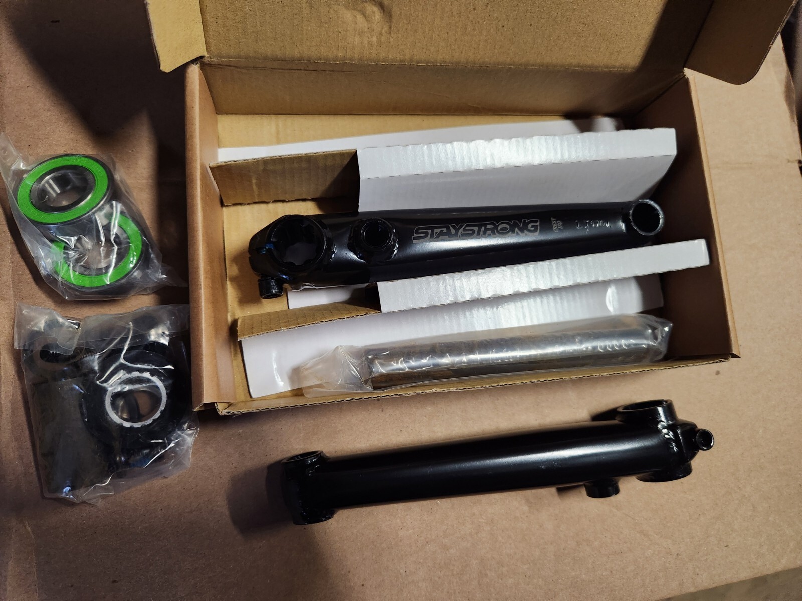 New Stay Strong Black 3-Piece BMX Crank Set with Sealed Bottom Bracket 170mm