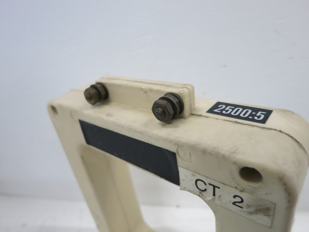 Instrument Transformers 562-252 Current Transformer Ratio 2500:5A CT 2500 - 5
