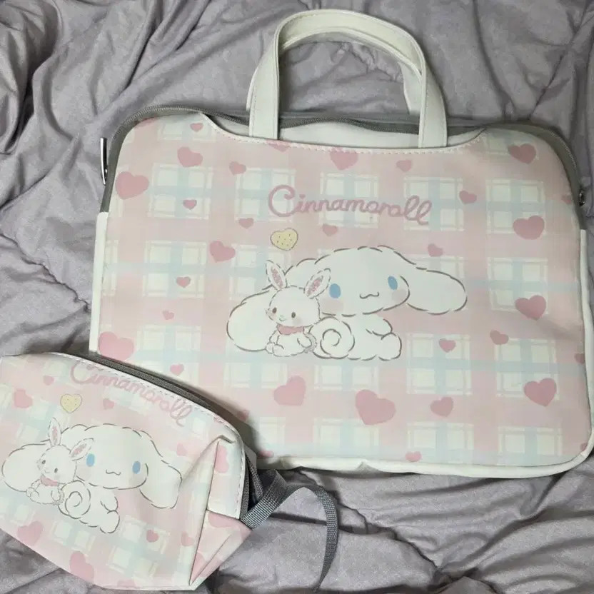 Sanrio Hello Kitty Notebook & Mini Pouch Set 12 inch