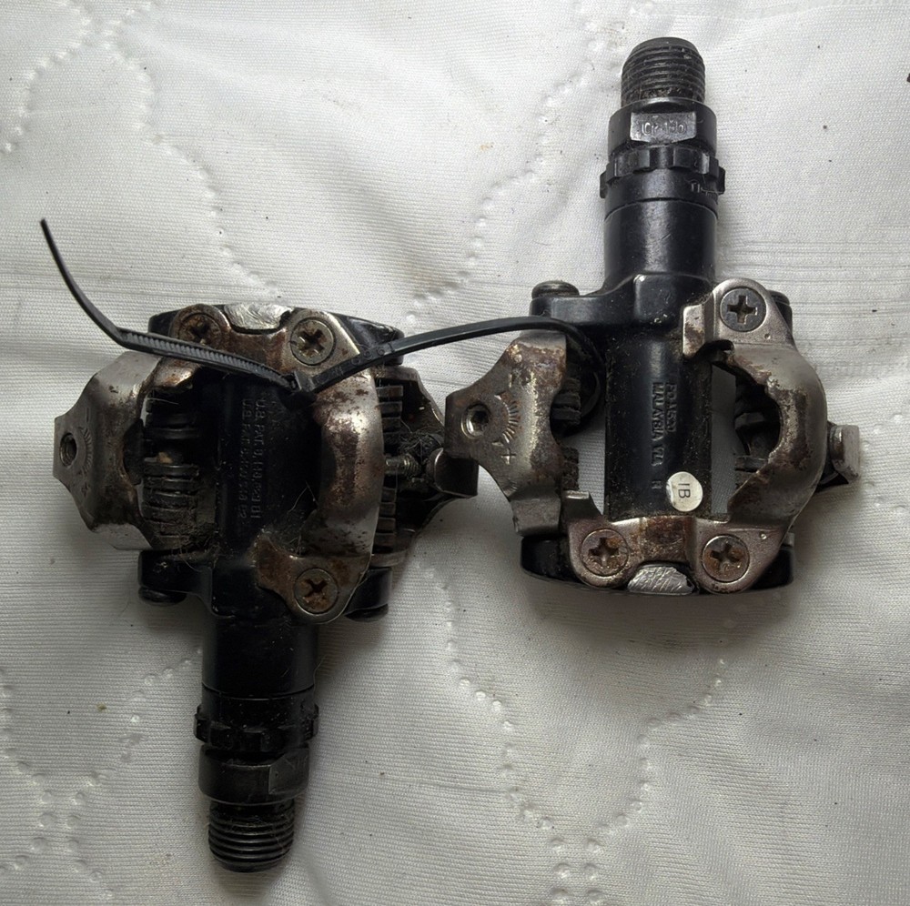 Shimano PD-M820 SPD 9/16 Clipless Pedals