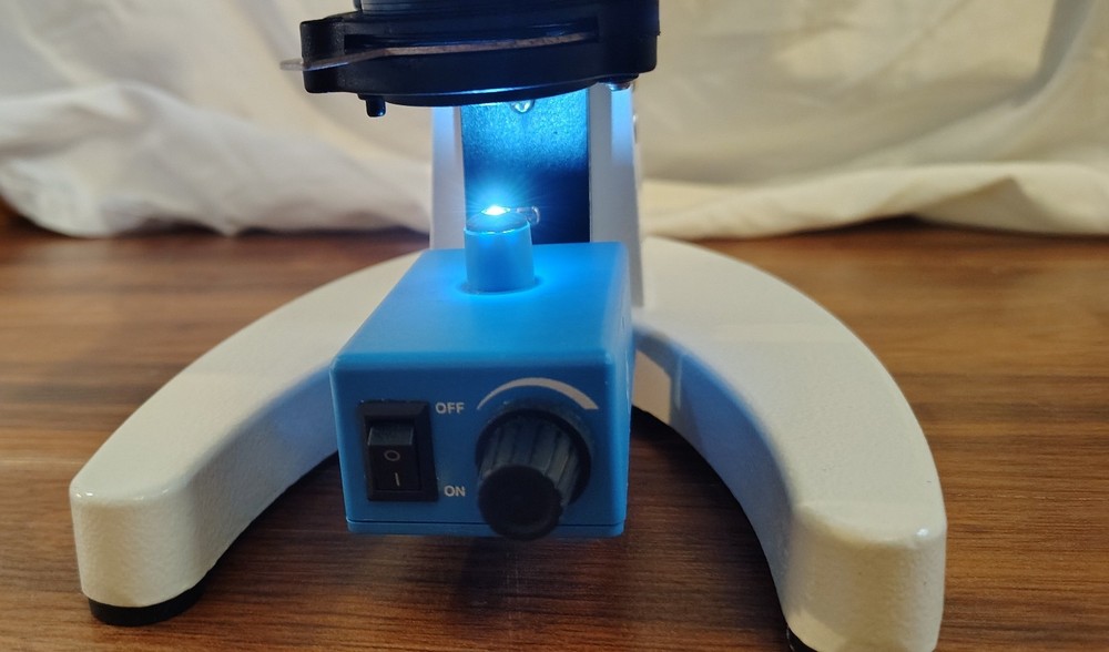 Student Microscope Set
