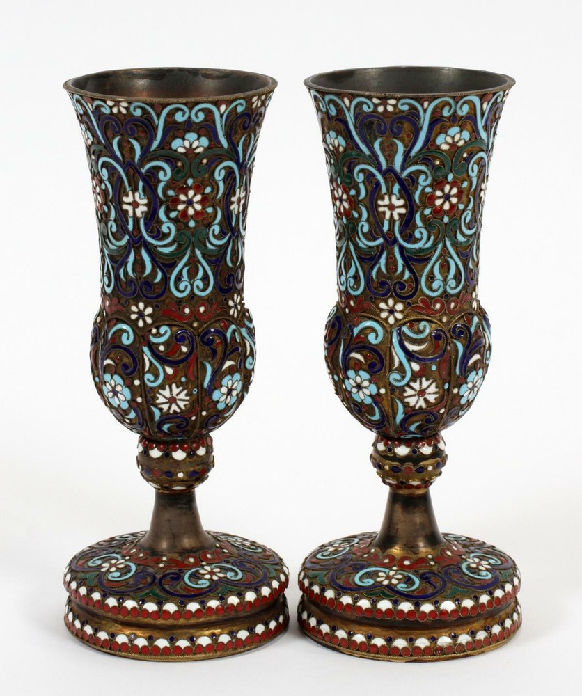 RUSSIAN KOKOSHNIK ENAMELED SILVER TRAY & CORDIALS