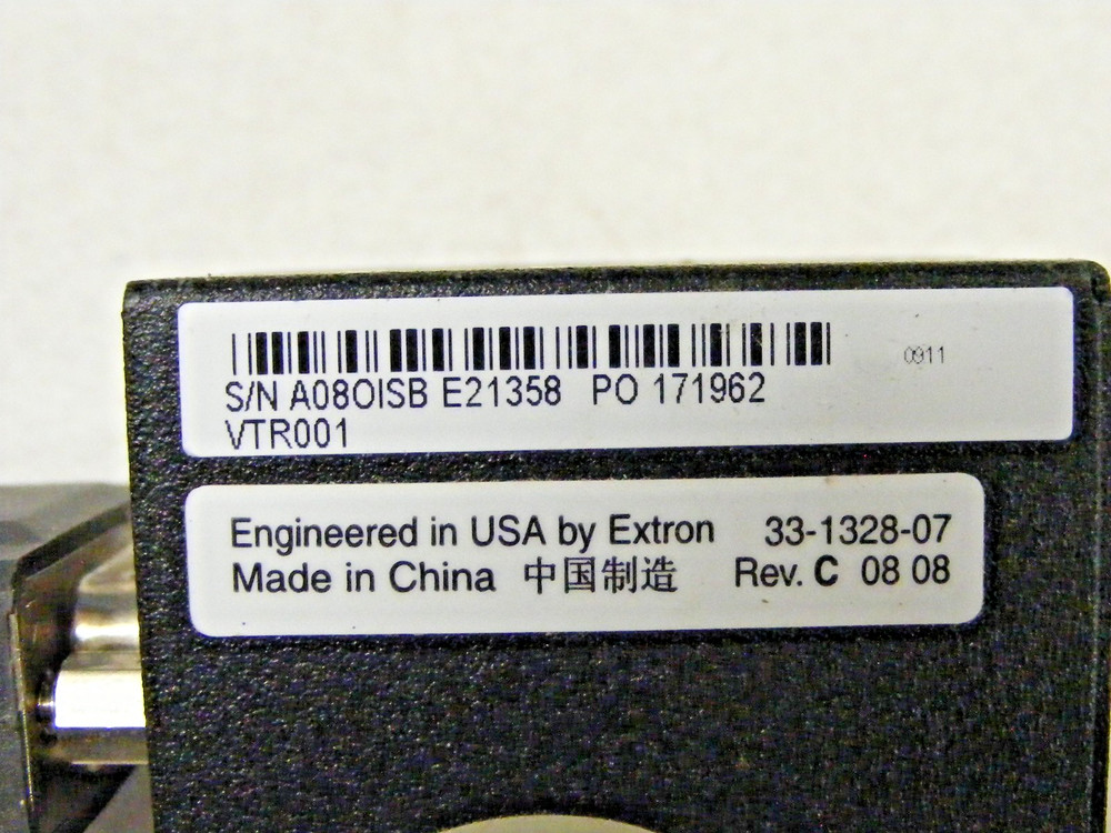 (2) Extron VTR001 Receiver