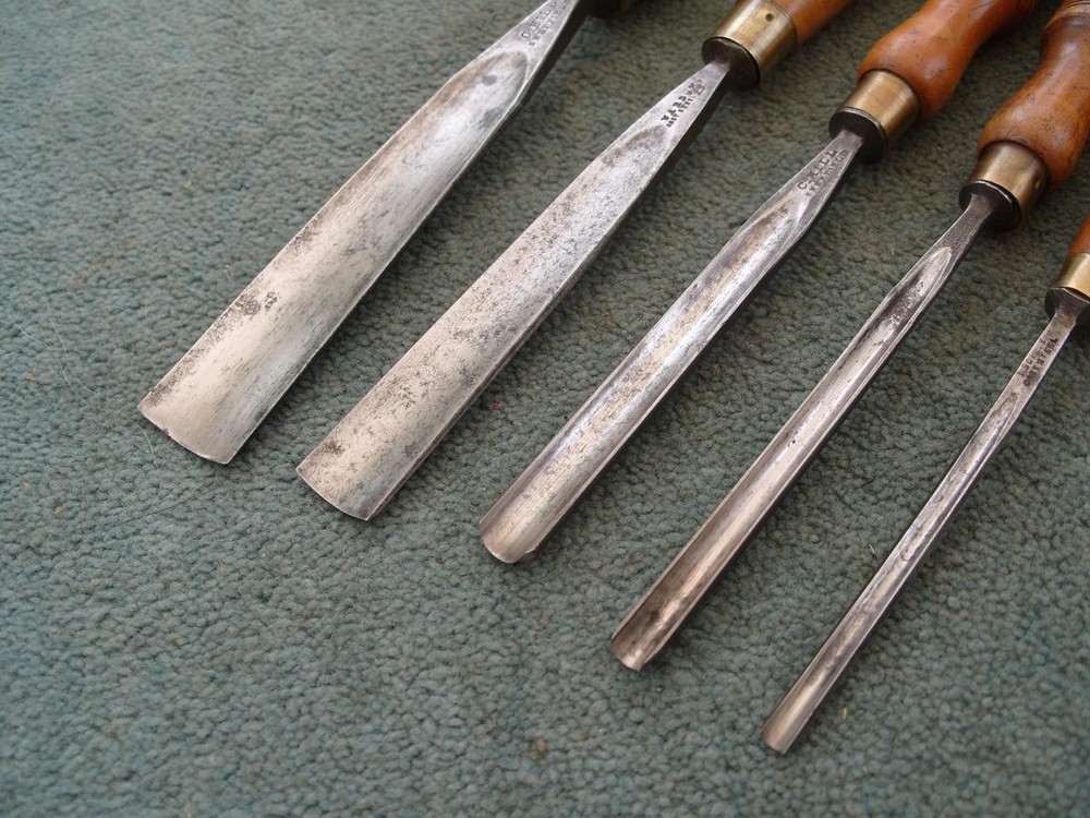 Set of five Carving gouges by C Hill, etc, Sheffield.