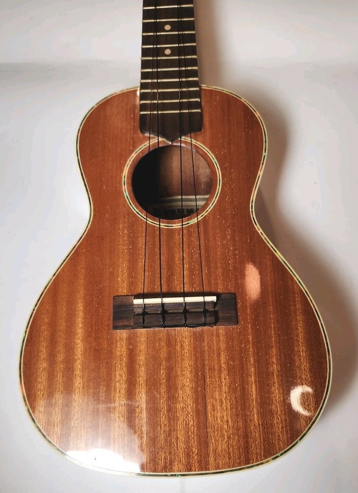 4 String Ukulele Bushman BU70 Model Soprano Uke