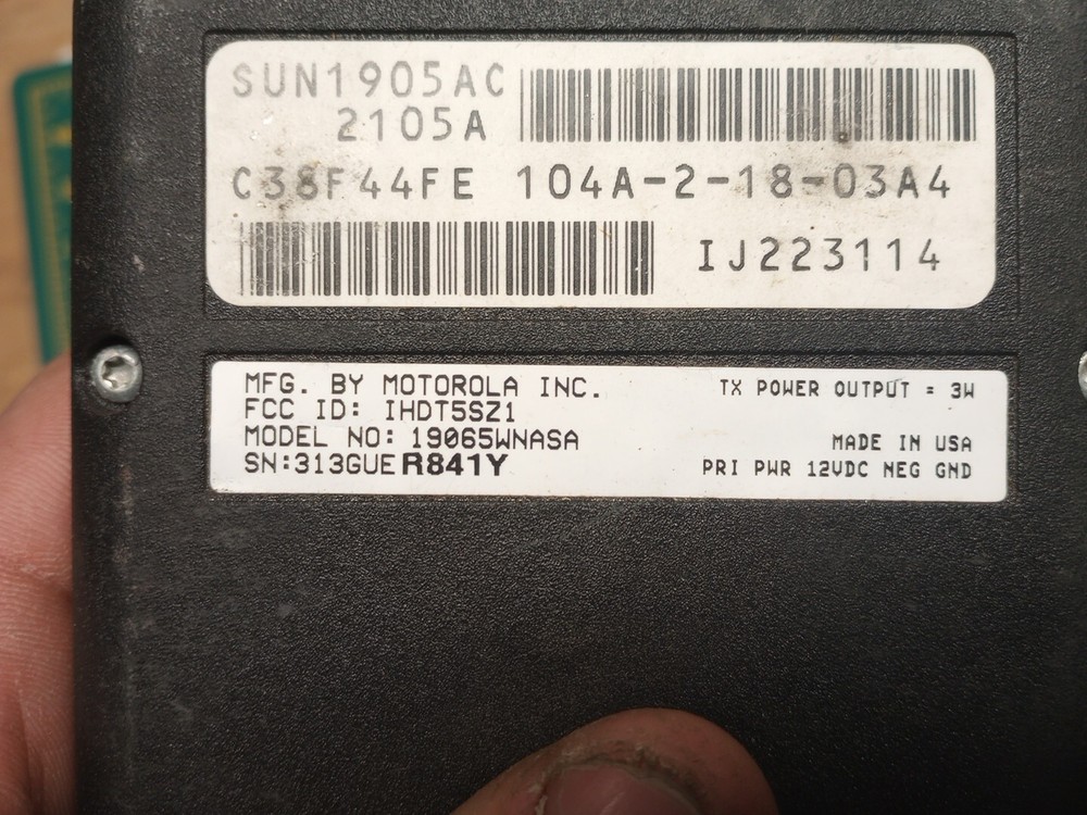 Motorola Unknown 3 Watt Transmitter Device