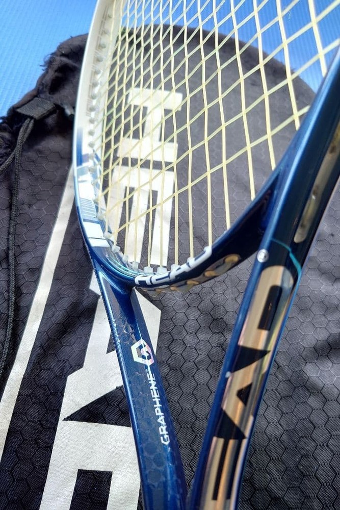 HEAD Graphene tennis racket