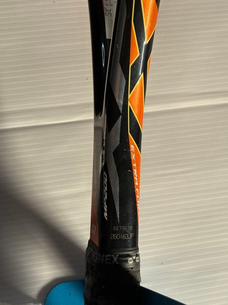 YONEX MP200