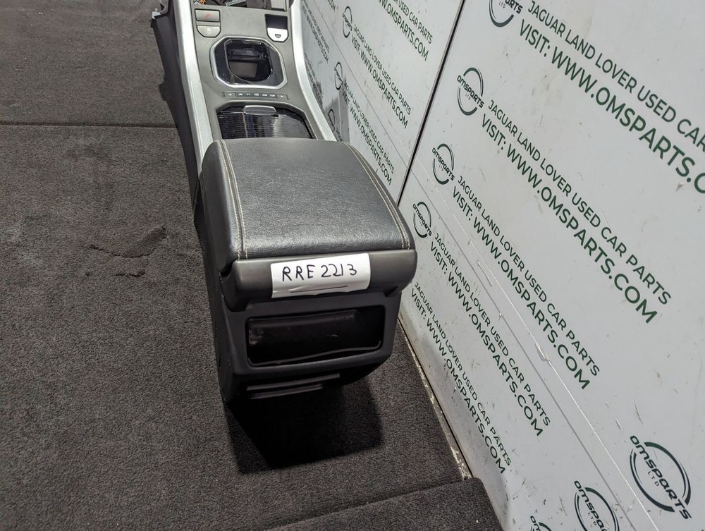 RANGE ROVER EVOQUE L538 CENTRE CONSOLE WITH ARMREST
