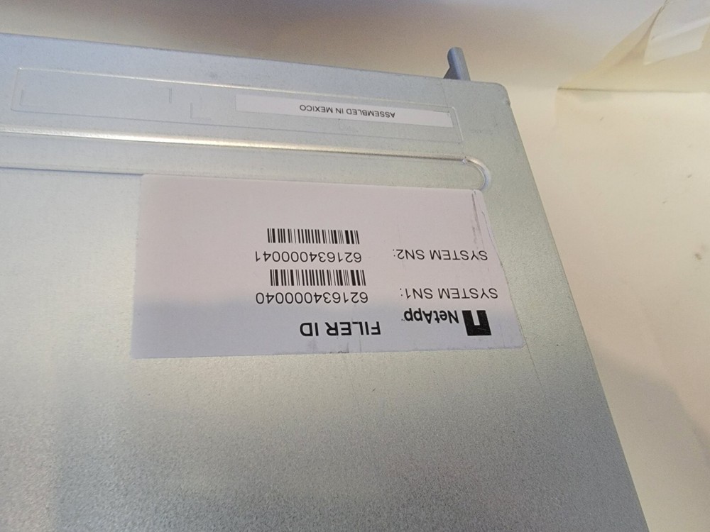 NetApp NAJ-1001 Modular SAN Array - No HDD's or Caddy's