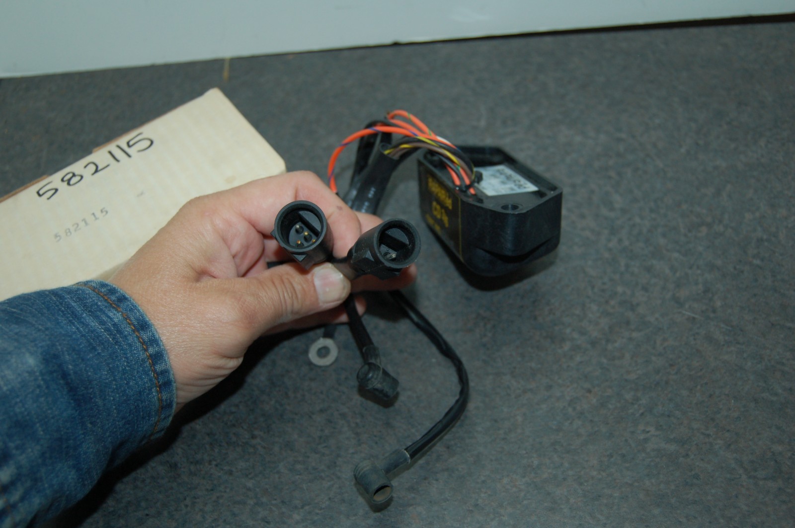 NOS GENUINE OMC 582115 Power Pack Assy 0582115 Evinrude NEW OLD STOCK FACTORY