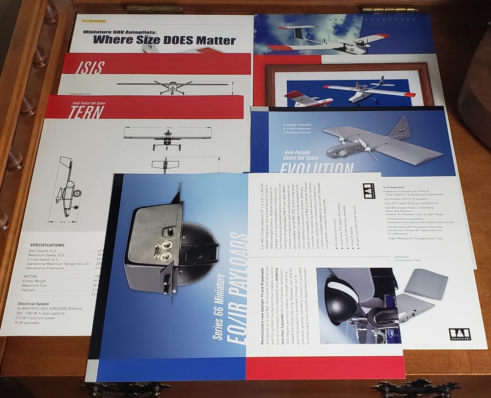 BAE  SYSTEMS UAV AIRPLANE / DRONE CONTROLLERS MARKETING BROCHURES 2003
